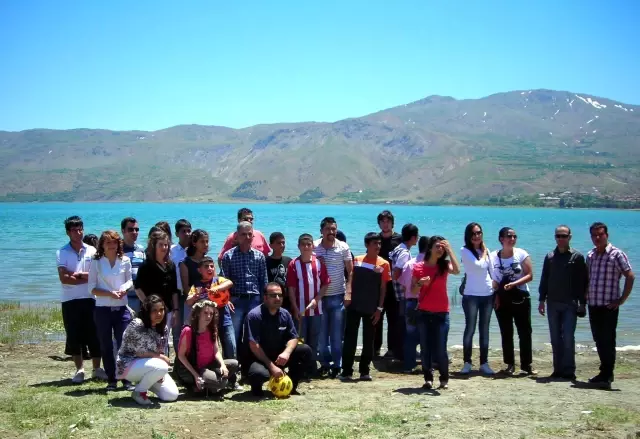 Dershane Ogrencileri Streslerini Gezi Ile Atiyor Adiyaman