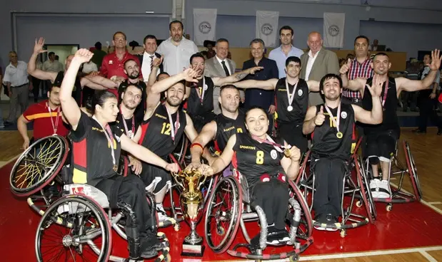 Tekerlekli Sandalye Basketbol Da Galatasaray Sampiyon Oldu Spor