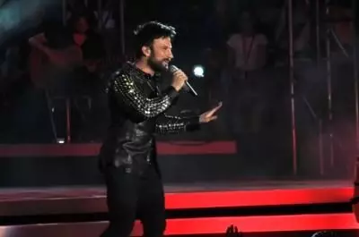 Shoppıng Fest'te Tarkan Rüzgarı Esti Shoppıng Fest'te Tarkan Rüzgarı Esti