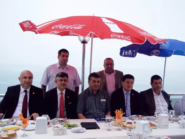 CHP Genel Başkan Yardımcısı Akkaya'dan İlginç Benzetme CHP Genel Başkan Yardımcısı Akkaya'dan İlginç Benzetme