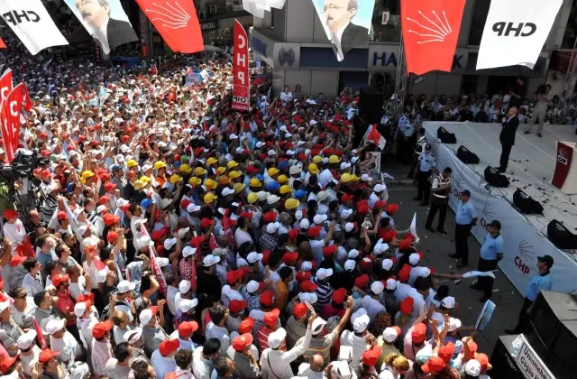 CHP Lideri Kılıçdaroğlu Zonguldak'ta CHP Lideri Kılıçdaroğlu Zonguldak'ta