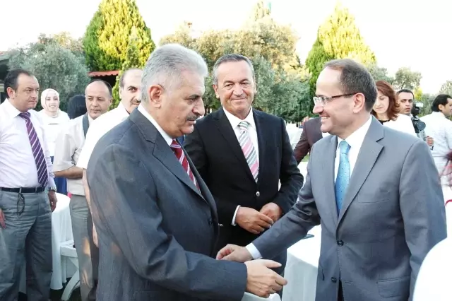 Bakan Yıldırım'dan İş Adamlarına Kızılay'a Yardım Çağrısı
