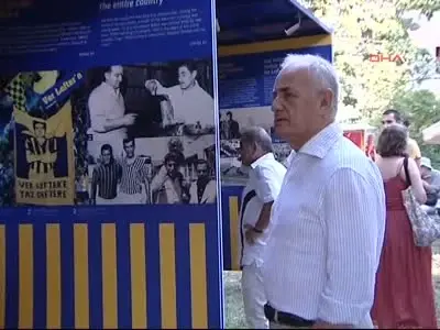 Lefter Sergisi Büyükada'da Açıldı Lefter Sergisi Büyükada'da Açıldı