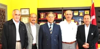 Vali Tamer, Erzurum'da Valilik Personeliyle Hasret Giderdi