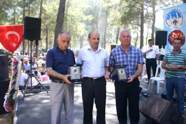 Dadaşlar İzmir'de Coştu