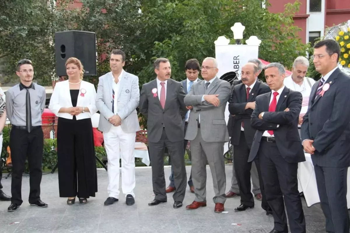 Alya Ajans Ve Manisainternethaber In Tanitim Kokteyli Manisa