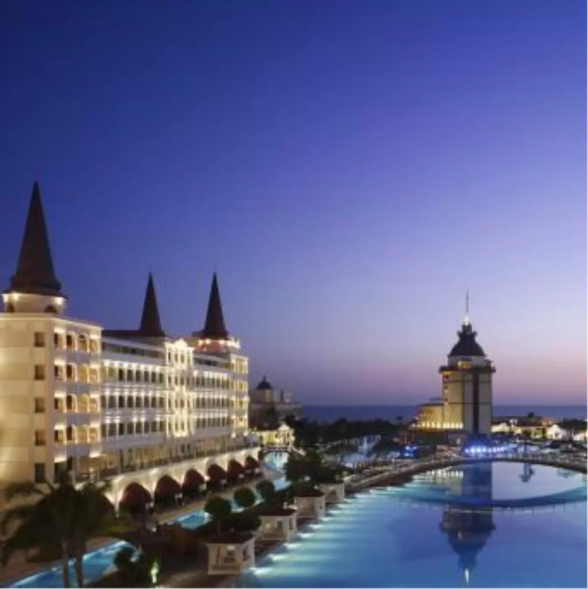 Luks Otelin Plaj Kumu Misir Dan Antalya