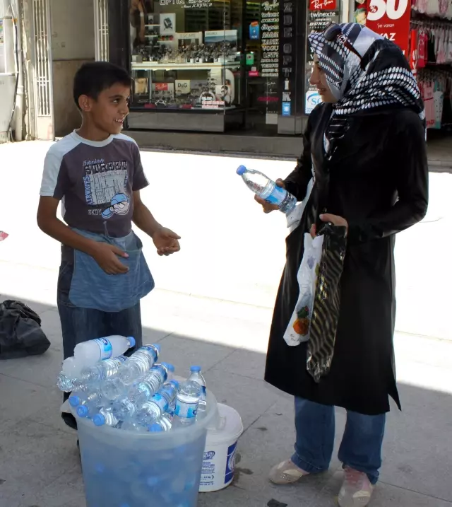 Çocukların En Çok Şiddet Gördüğü İllerin Başında Gaziantep Geliyor Çocukların En Çok Şiddet Gördüğü İllerin Başında Gaziantep Geliyor