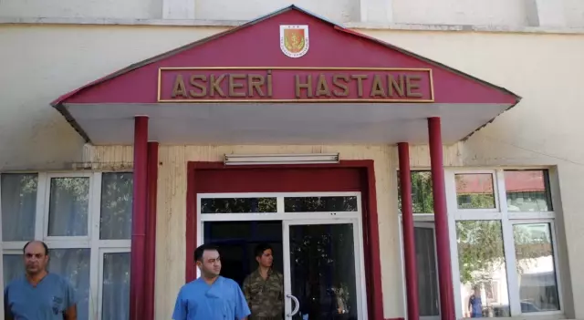 AK Parti Genel Başkan Yardımcısı Gedikli Yaralı Askerleri Ziyaret Etti AK Parti Genel Başkan Yardımcısı Gedikli Yaralı Askerleri Ziyaret Etti