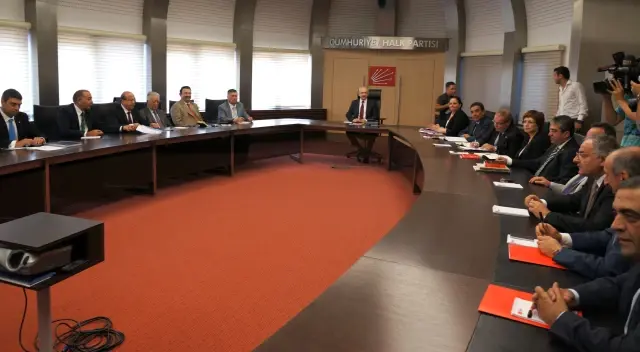 CHP Myk Toplantısı Başladı