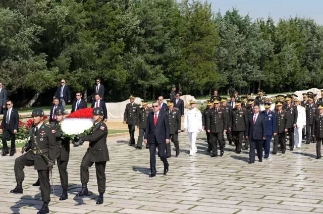 Yaş Toplantısı Başladı, Gündem Tutuklu Generaller Yaş Toplantısı Başladı, Gündem Tutuklu Generaller