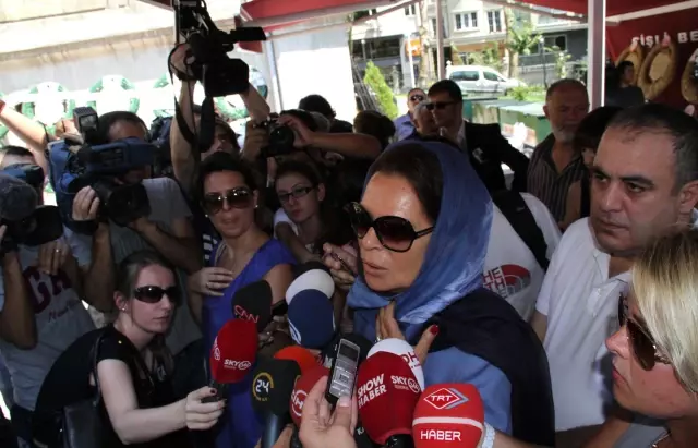 Yönetmen Metin Erksan'a Veda Yönetmen Metin Erksan'a Veda