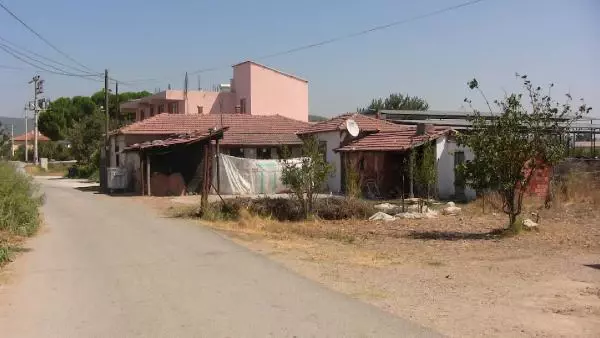 Eşine Ateş Etti, Oğlunu Öldürdü