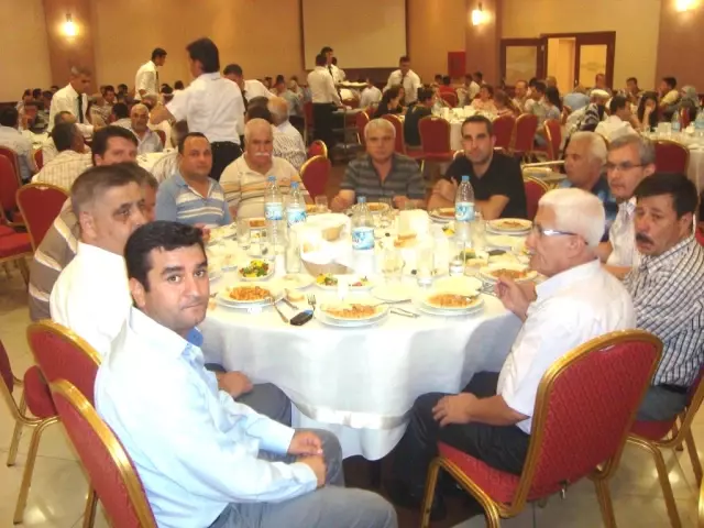 Ödemiş Şoförler Odasından İftar Yemeği Ödemiş Şoförler Odasından İftar Yemeği