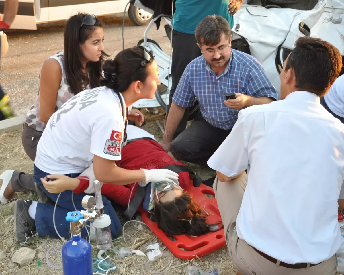 Soma Da Trafik Kazasi 9 Yarali Haberler