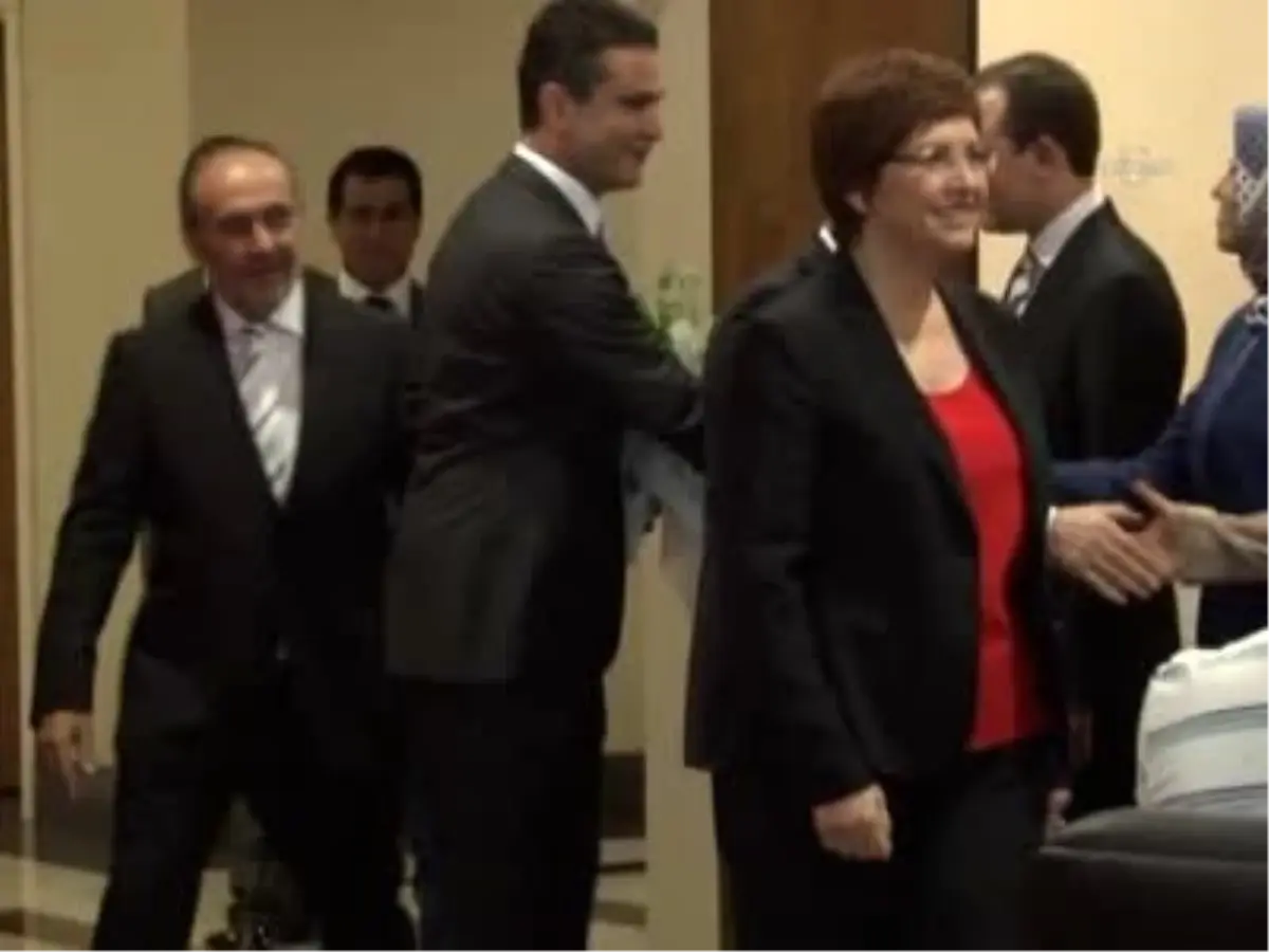 AK Parti Genel Merkezi'nde Bayramlaşma Töreni