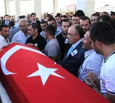 Şehit Uzman Çavuş Sercan Öztürk Son Yolculuğuna Uğurlandı