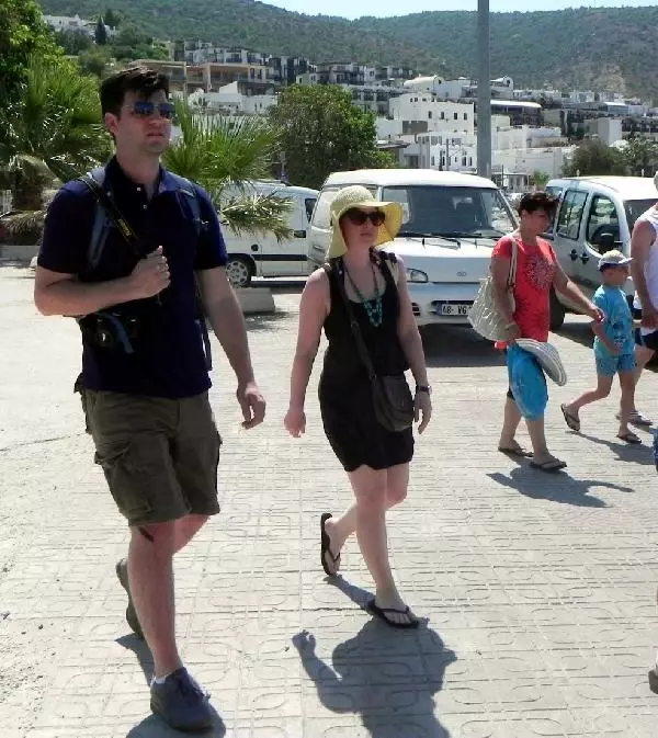 Bodrum'a Hava Yoluyla Gelen Turist Geçen Yıla Göre Azaldı Bodrum'a Hava Yoluyla Gelen Turist Geçen Yıla Göre Azaldı