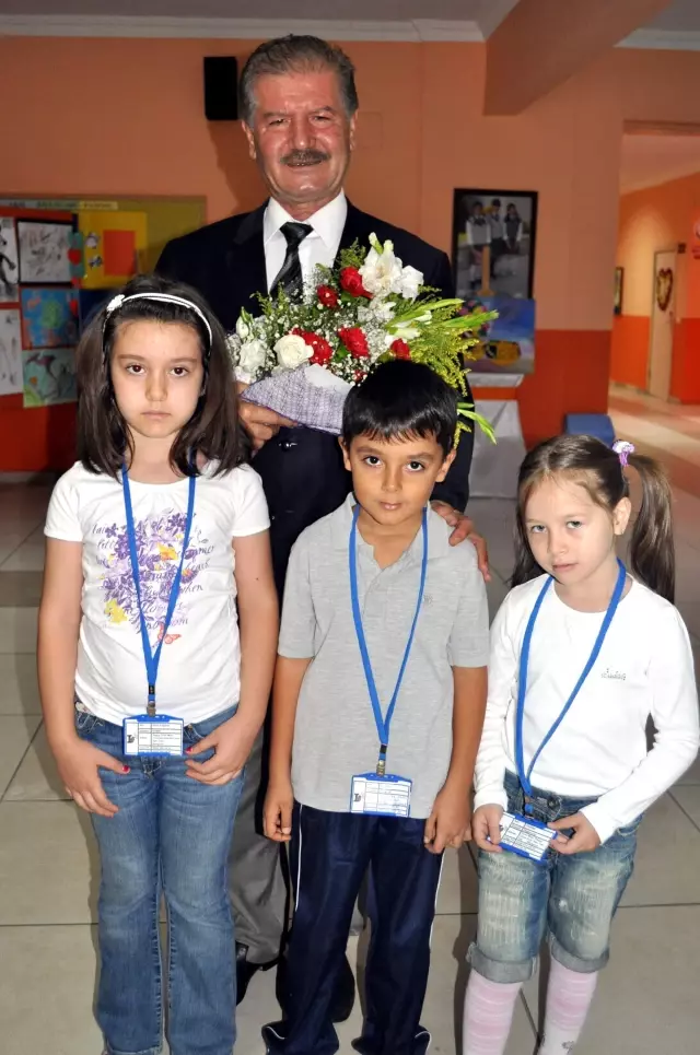 Milli Eğitim Müdürü Abdulgafur Büyükfırat Özel Kardelen Koleji�ni