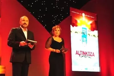 Altın Koza'yı 'Babamın Sesi' Aldı