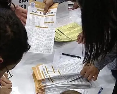 İstanbul Barosu Başkanlığına Yeniden Ümit Kocasakal Seçildi İstanbul Barosu Başkanlığına Yeniden Ümit Kocasakal Seçildi