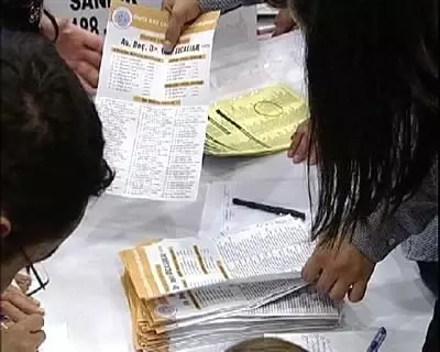 İstanbul Barosu Başkanlığına Yeniden Ümit Kocasakal Seçildi İstanbul Barosu Başkanlığına Yeniden Ümit Kocasakal Seçildi
