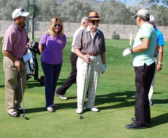 Demirören'den Golf Şov Demirören'den Golf Şov
