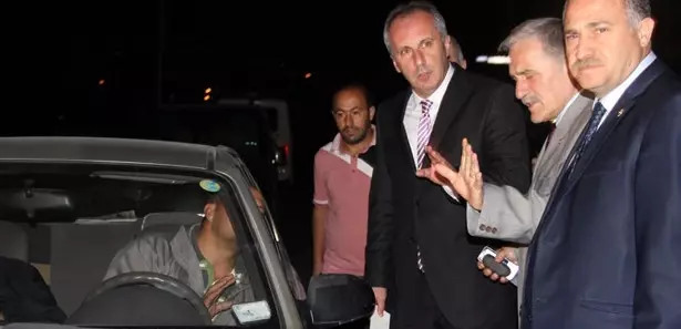 CHP'li İnce'den Sivil Polis Aracına Baskın CHP'li İnce'den Sivil Polis Aracına Baskın