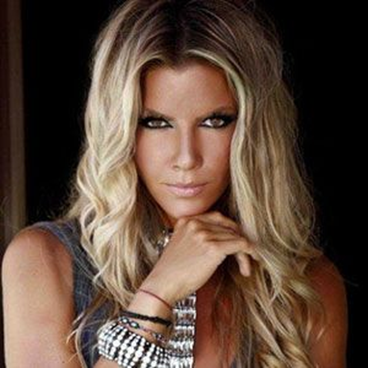 Ivana Fukalot Bio