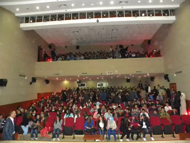 Develi'de Çanakkale Filmi Gişe Rekoru Kırdı Develi'de Çanakkale Filmi Gişe Rekoru Kırdı