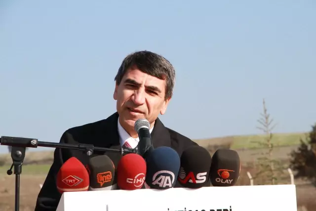 Bursa İhtisas Deri Organize Sanayi Bölgesi�ne 3 Bin Fidan Dikildi Haber