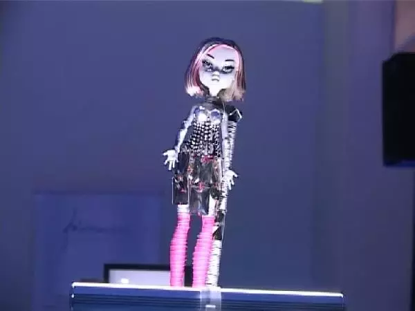 Dice Kayek Tasarımı Bebek UNICEF Gecesine Damga Vurdu Dice Kayek Tasarımı Bebek UNICEF Gecesine Damga Vurdu