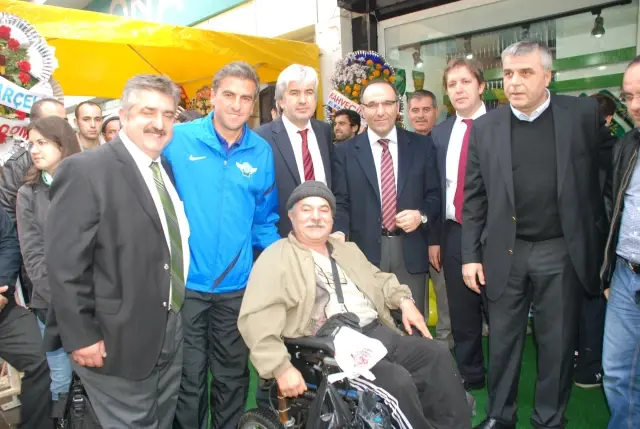 Akhisar Belediyespor Store Açıldı Akhisar Belediyespor Store Açıldı