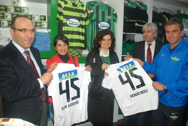 Akhisar Belediyespor Store Açıldı