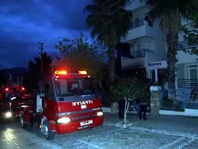 Yangın, Dj'in Evini Küle Çevirdi