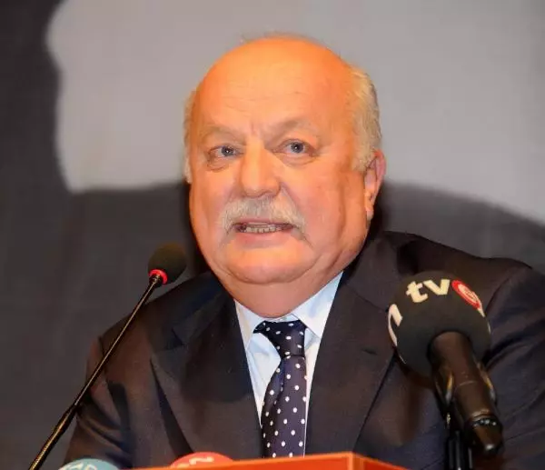 Şener: Kulüp Başkanlığını Bıraksam da O Kupanın Müzemize Gelecek