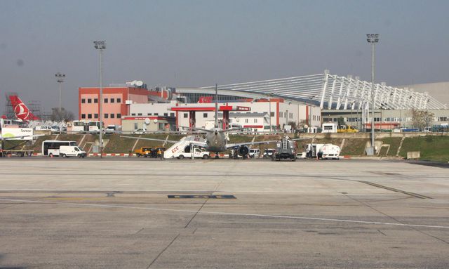 Mahkumları Taşıyan Uçak, Acil İniş Yaptı Haber