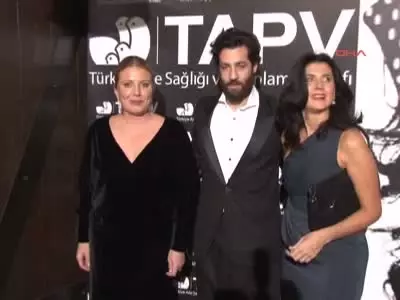 Ümit Benan'dan Tap Vakfı İçin 'Özgürlük' Temalı Özel Bir Koleksiyon Ümit Benan'dan Tap Vakfı İçin 'Özgürlük' Temalı Özel Bir Koleksiyon