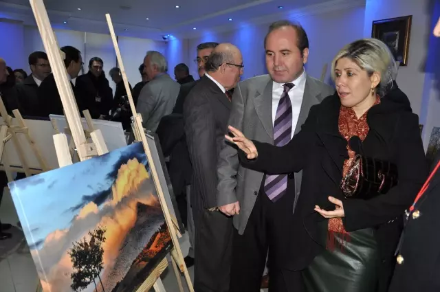 Bafra'da Fotoğraf Sergisi Bafra'da Fotoğraf Sergisi