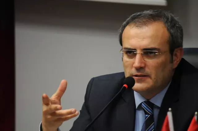 AK Parti'den Şeffaf Hizmet Anlayışı