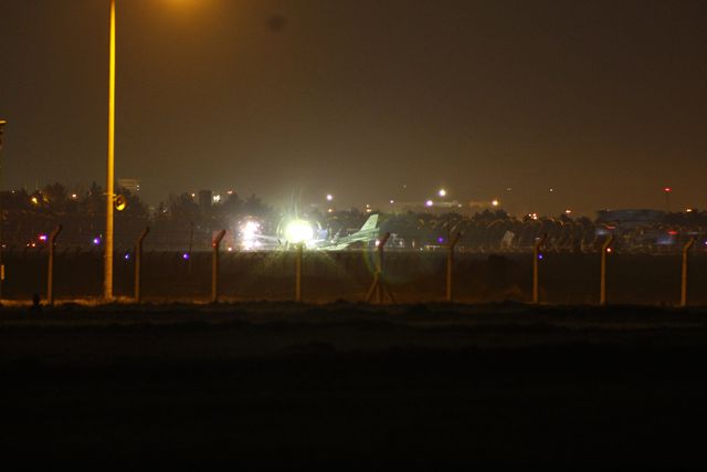 Diyarbakır'da F16 Uçağı Kalkış Sırasında Pistten Çıktı