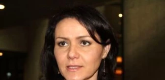 Hollanda'da Türk Kökenli Eski Milletvekili Fatma Koşer Kaya, Belediye Başkanı Yardımcısı Oldu