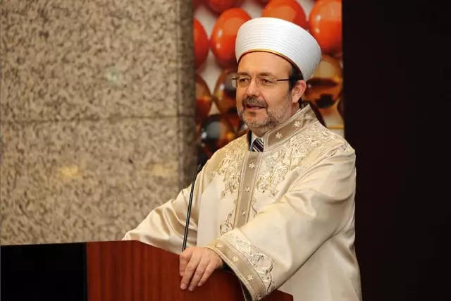 Dünyanın En Büyük Hilye-İ Şerif Sergisi Dünyanın En Büyük Hilye-İ Şerif Sergisi