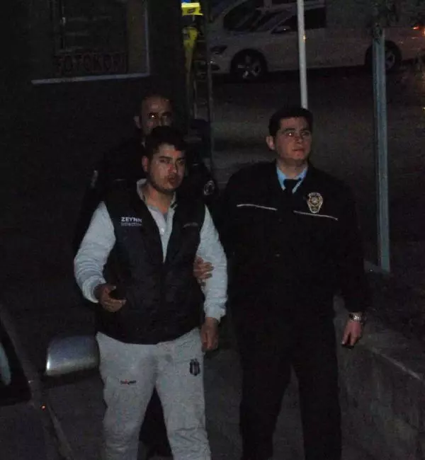 Ehliyetsiz Sürücü Kaçarken Polis Memurunu Sürükledi Ehliyetsiz Sürücü Kaçarken Polis Memurunu Sürükledi