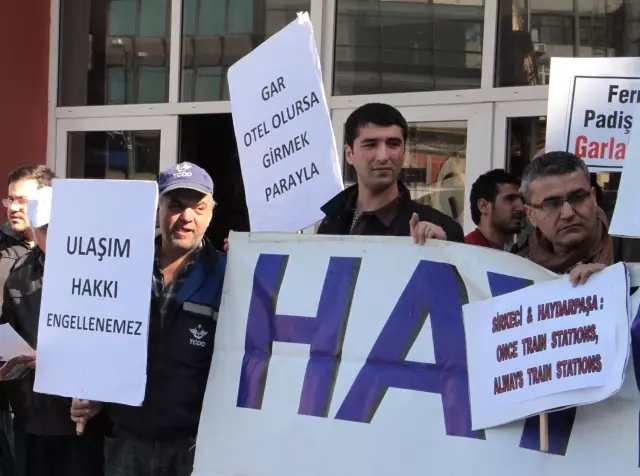 Sirkeci Garı'nın Kapatılacak Olmasına Tepki Gösterdiler Sirkeci Garı'nın Kapatılacak Olmasına Tepki Gösterdiler