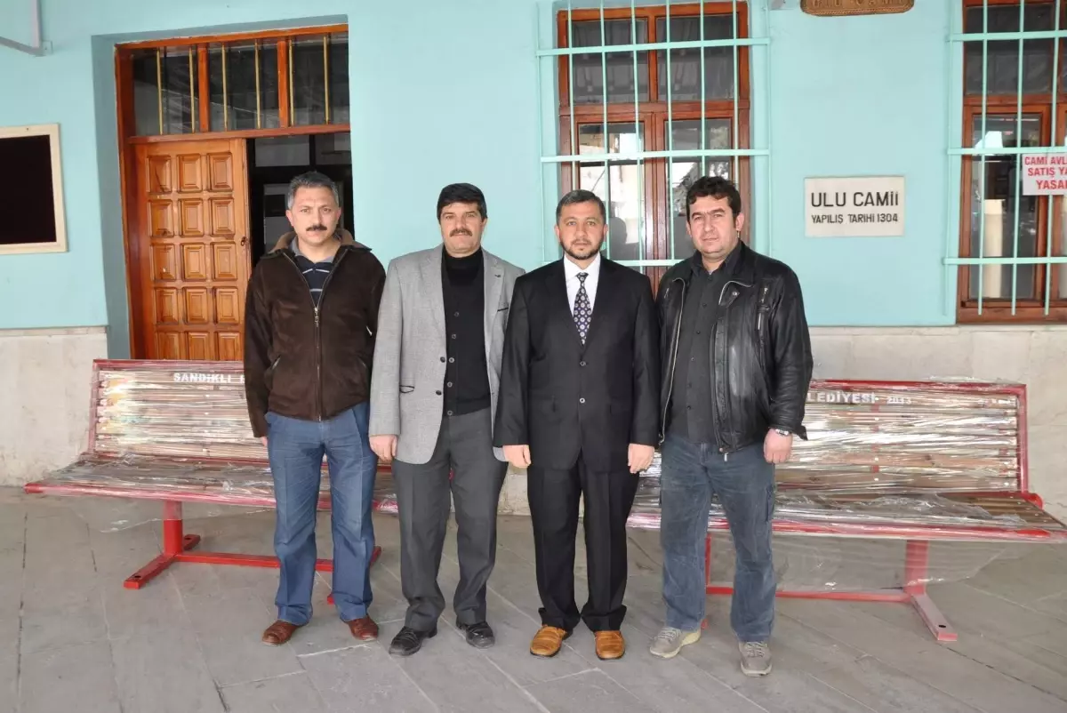 Sandıklı Bahçe Bankı