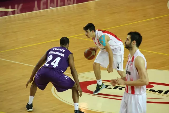 Erdemirspor: 69- Hacettepe Üniversitesi: 71 Erdemirspor: 69- Hacettepe Üniversitesi: 71