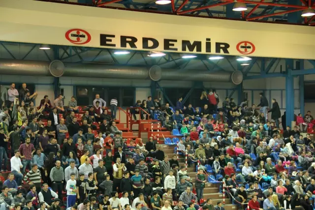 Erdemirspor: 69- Hacettepe Üniversitesi: 71 Erdemirspor: 69- Hacettepe Üniversitesi: 71