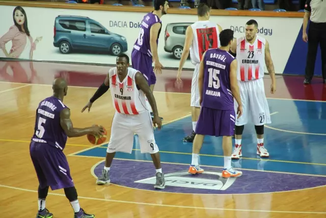 Erdemirspor: 69- Hacettepe Üniversitesi: 71 Erdemirspor: 69- Hacettepe Üniversitesi: 71