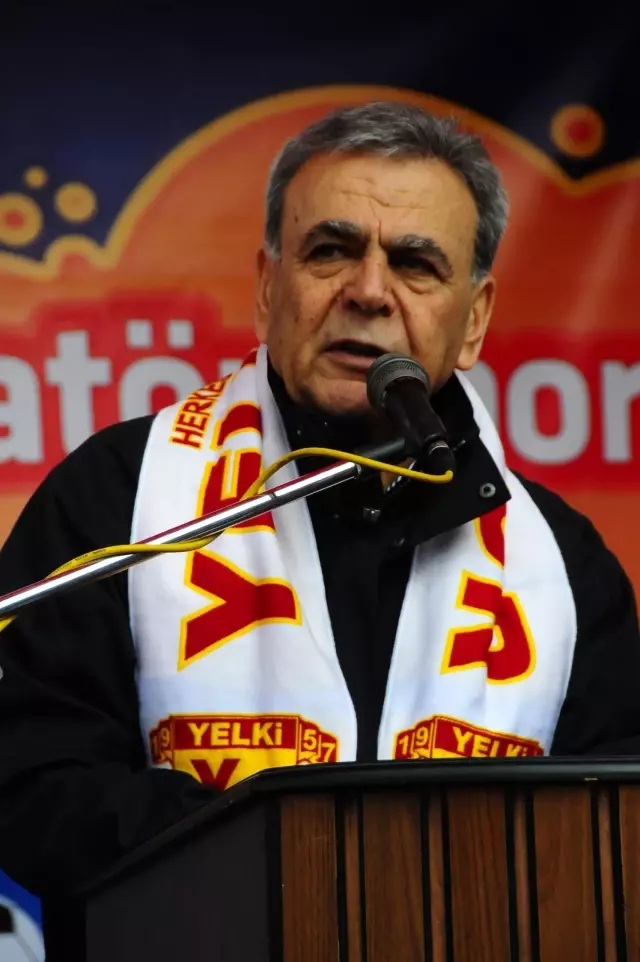 Kocaoğlu, Örnekköy'e Stat Yapmalarının Engellendiği Şeklindeki İddialarını Sürdürdü